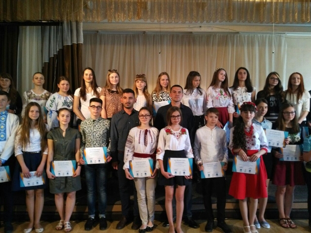 Обдарована молодь Тисмениччини отримала одноразові стипендії за успіхи у навчанні